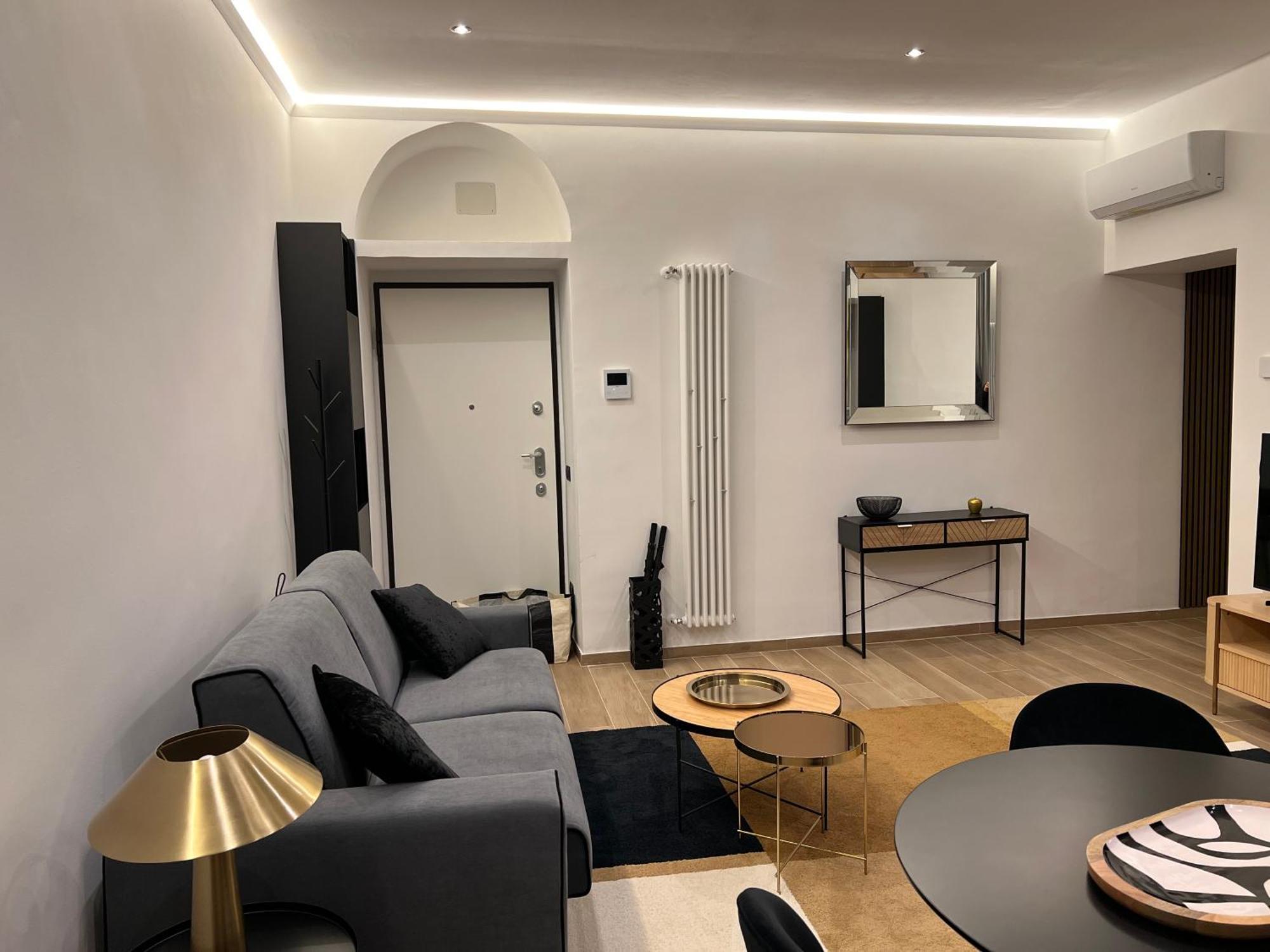 Luxury Apartment Navigli ミラノ エクステリア 写真